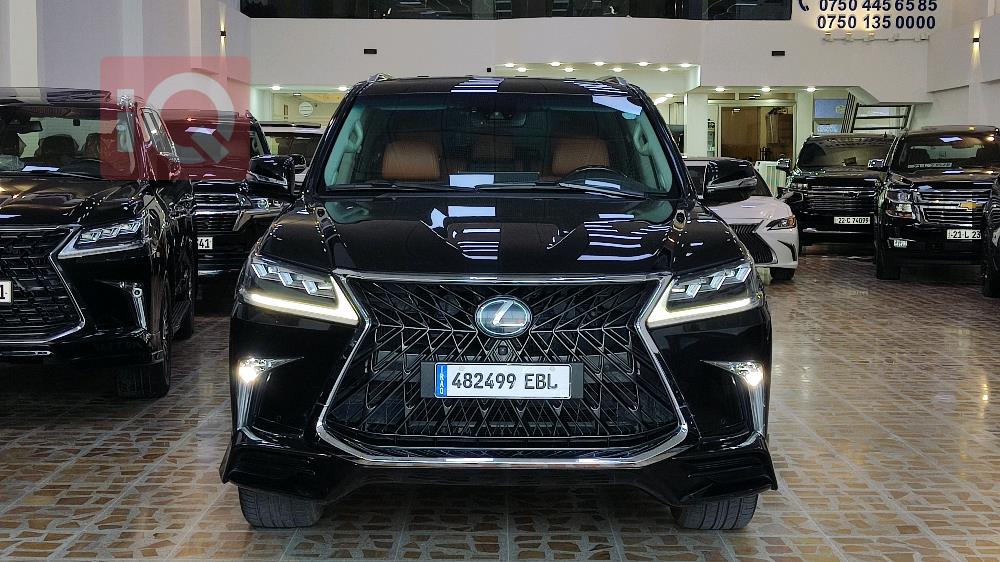 Lexus LX